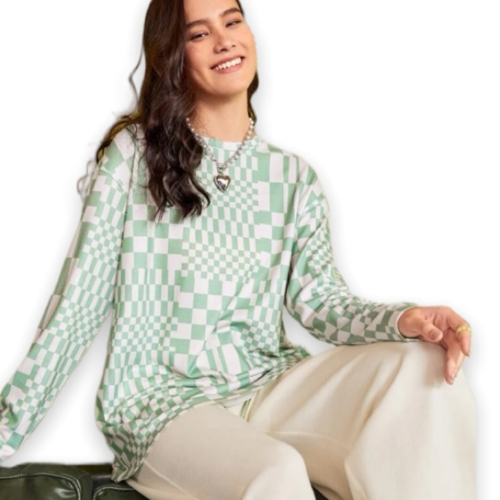 New Green White Super Soft Drop Shoulder Long Sleeve Checkered Plaid Print Tee - Picture 3 of 13